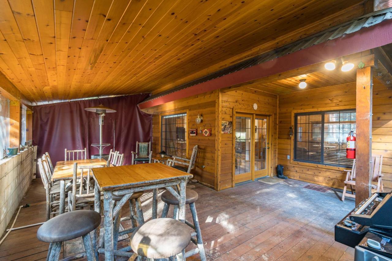 Rock Front Lodge Fish Camp Eksteriør bilde